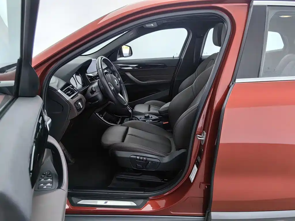 BMW X2 — миниатюра 10