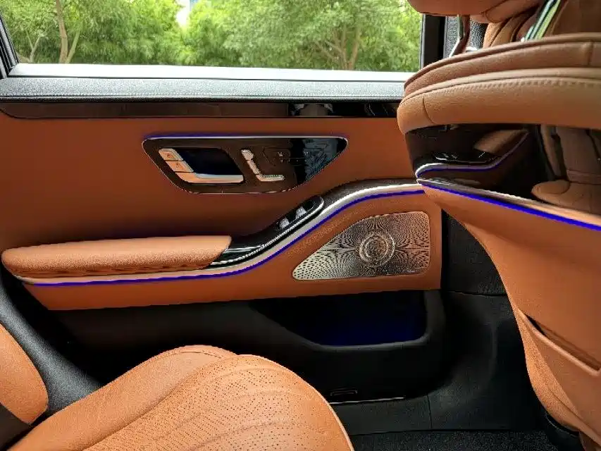 Mercedes-Benz S-Class — миниатюра 16