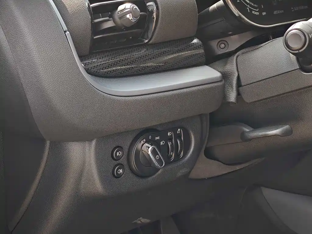 MINI Mini Clubman — миниатюра 18