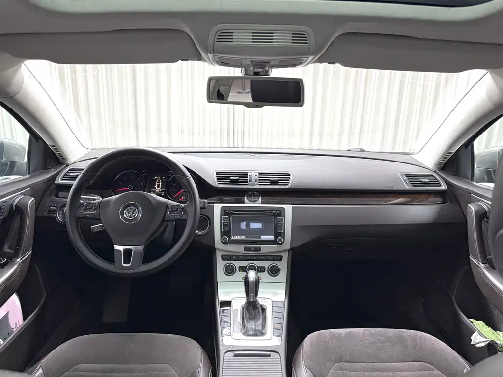 Volkswagen Magotan (Import) — миниатюра 12