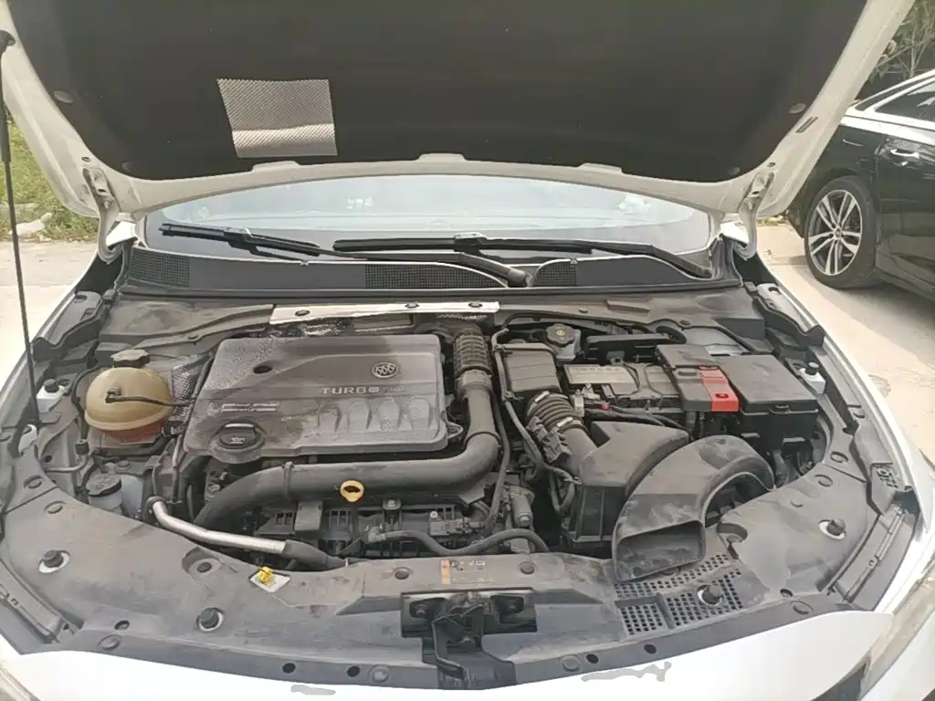 Buick Verano — миниатюра 20