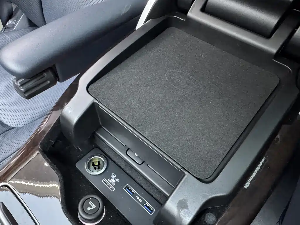 Land Rover Range Rover — миниатюра 29