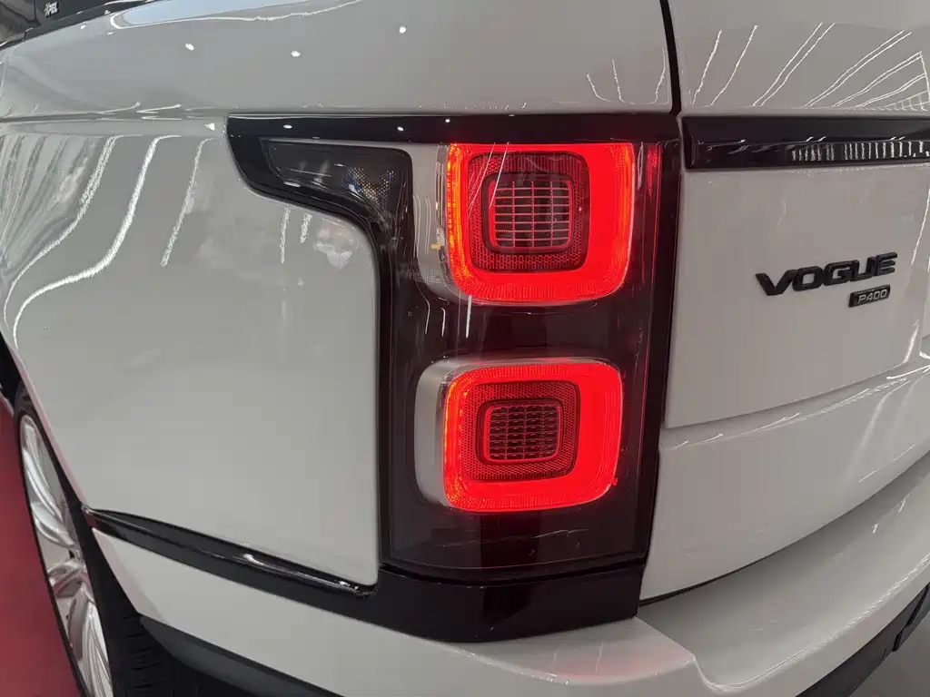Land Rover Range Rover — миниатюра 35