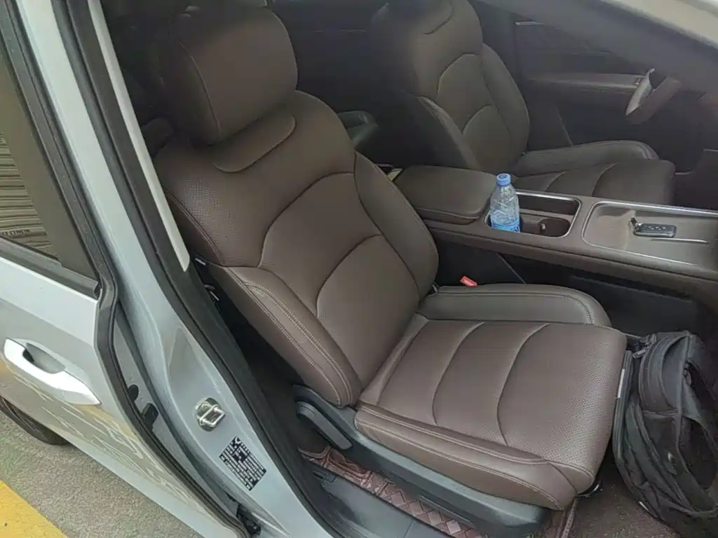 Wuling Xingguang 730 New Energy — миниатюра 20