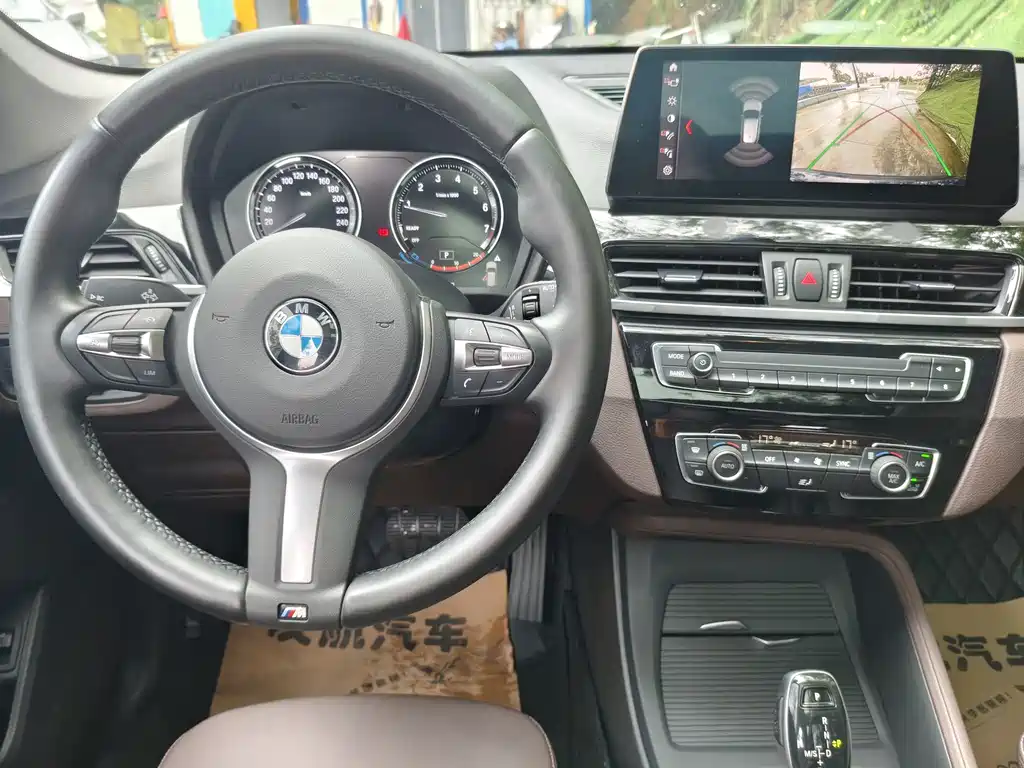 BMW X1 — миниатюра 11