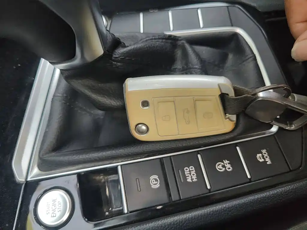 Volkswagen Sagitar — миниатюра 9