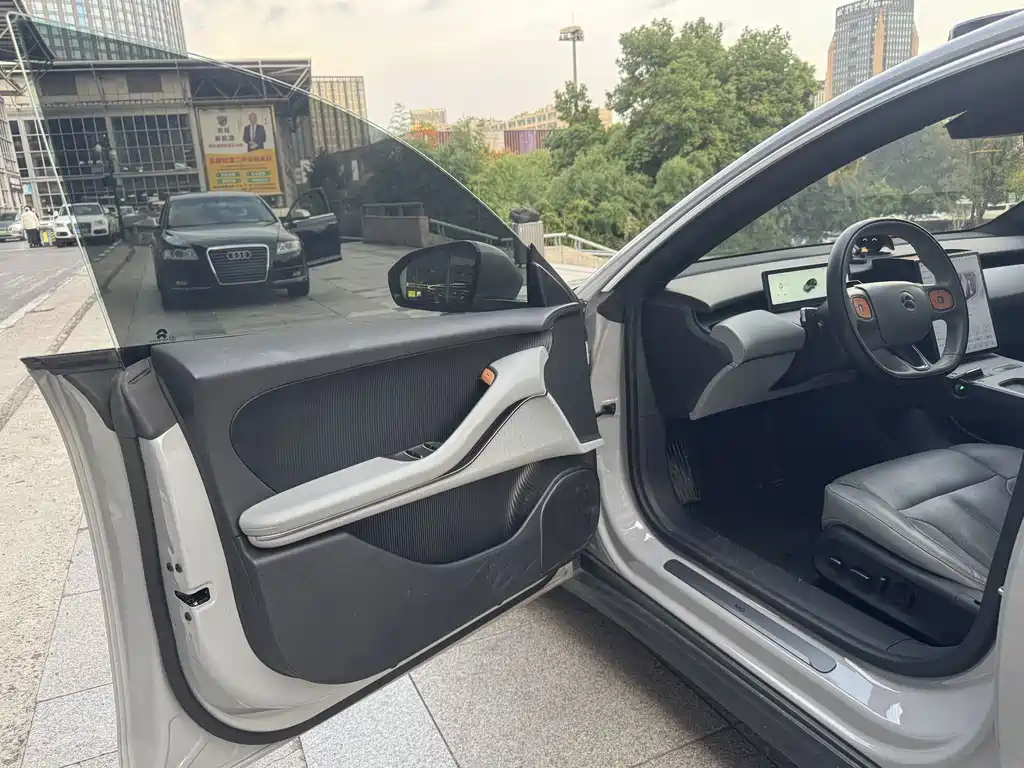 NIO ET5T — миниатюра 8
