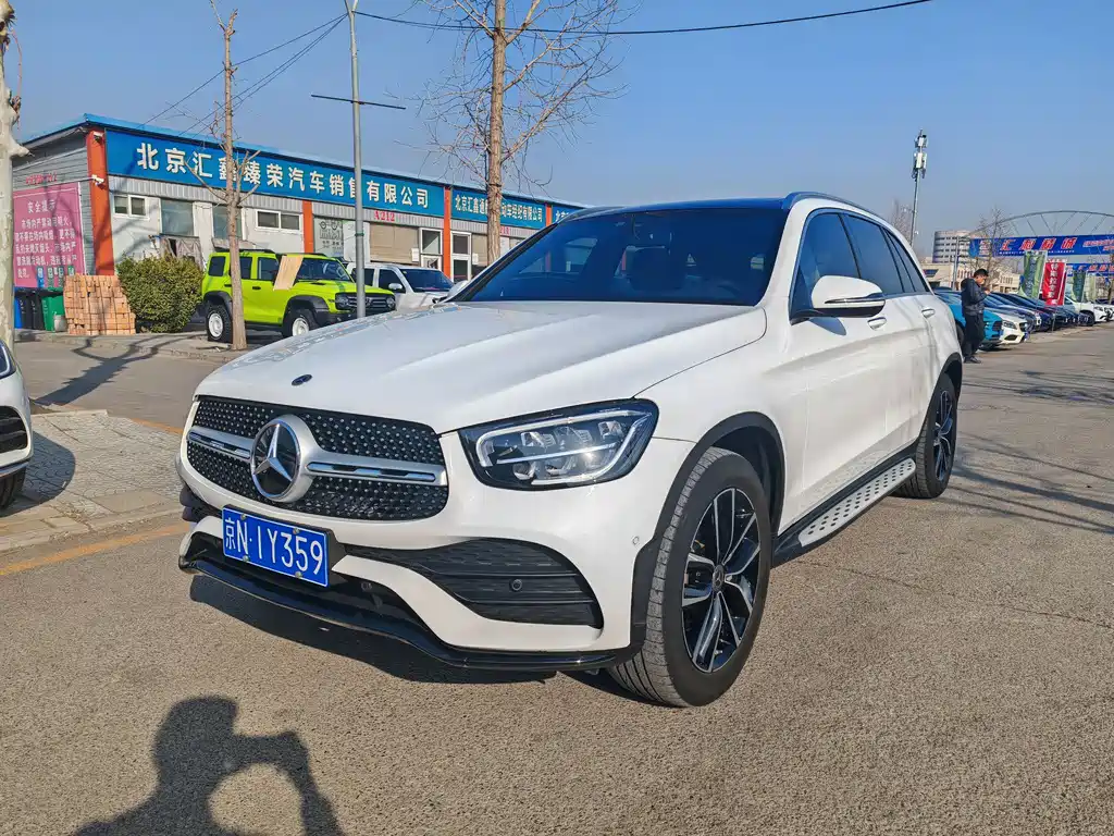 MERCEDES-BENZ GLC