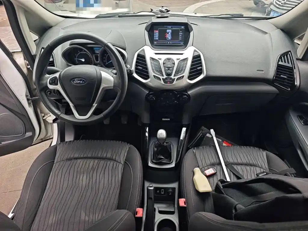 Ford Ecosport — миниатюра 10