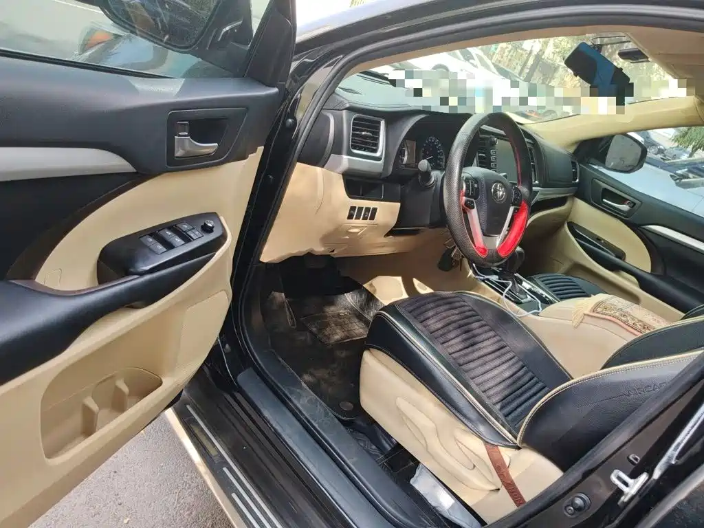 Toyota Highlander — миниатюра 14