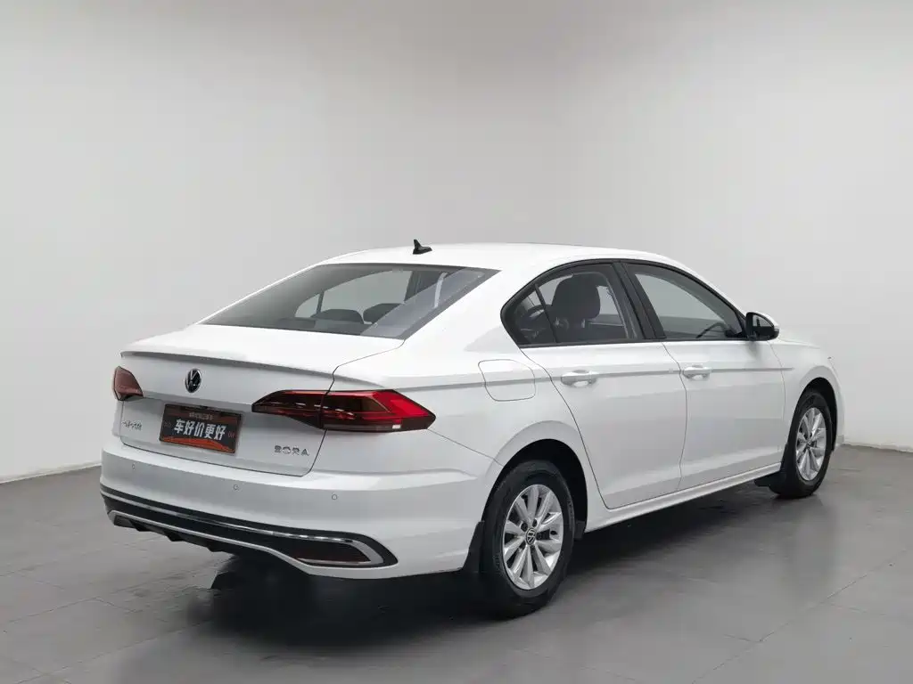 Volkswagen Bora — миниатюра 2