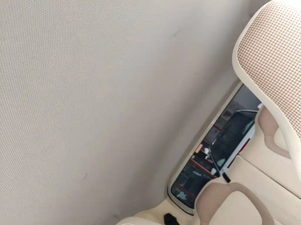 Wuling MINIEV — миниатюра 18