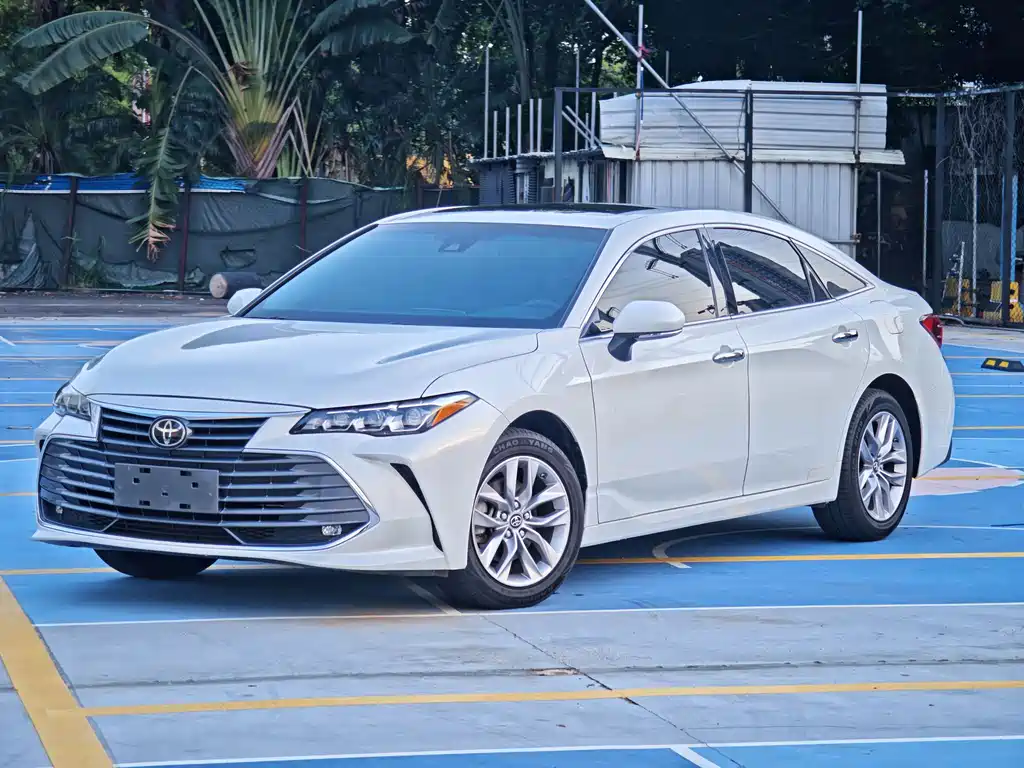 Toyota Avalon 2020
