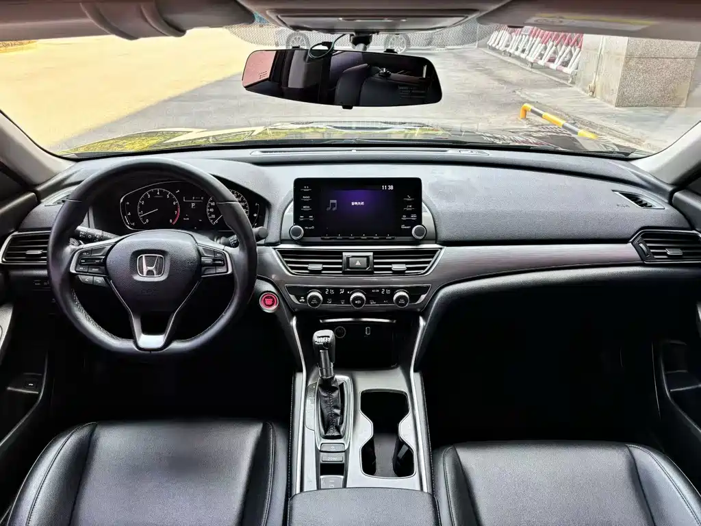 Honda Accord — миниатюра 5