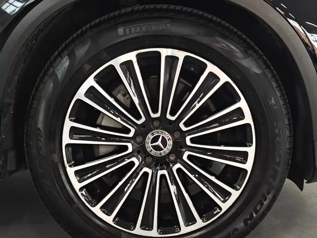Mercedes-Benz GLC — миниатюра 19