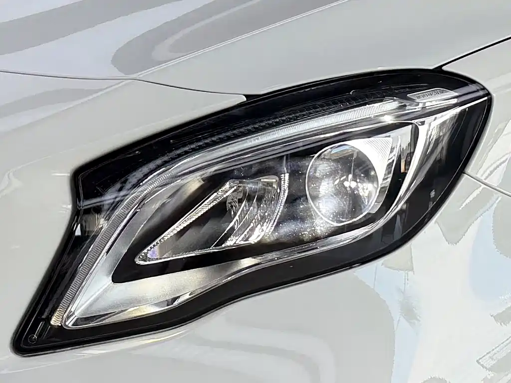 Mercedes-Benz GLA — миниатюра 14