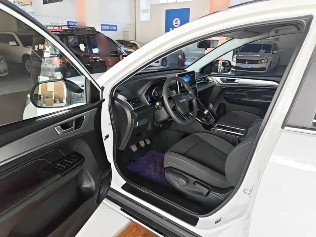 Haval M6 — миниатюра 16