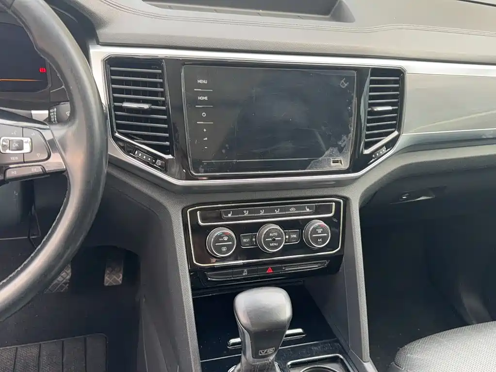 Volkswagen Teramont — миниатюра 7