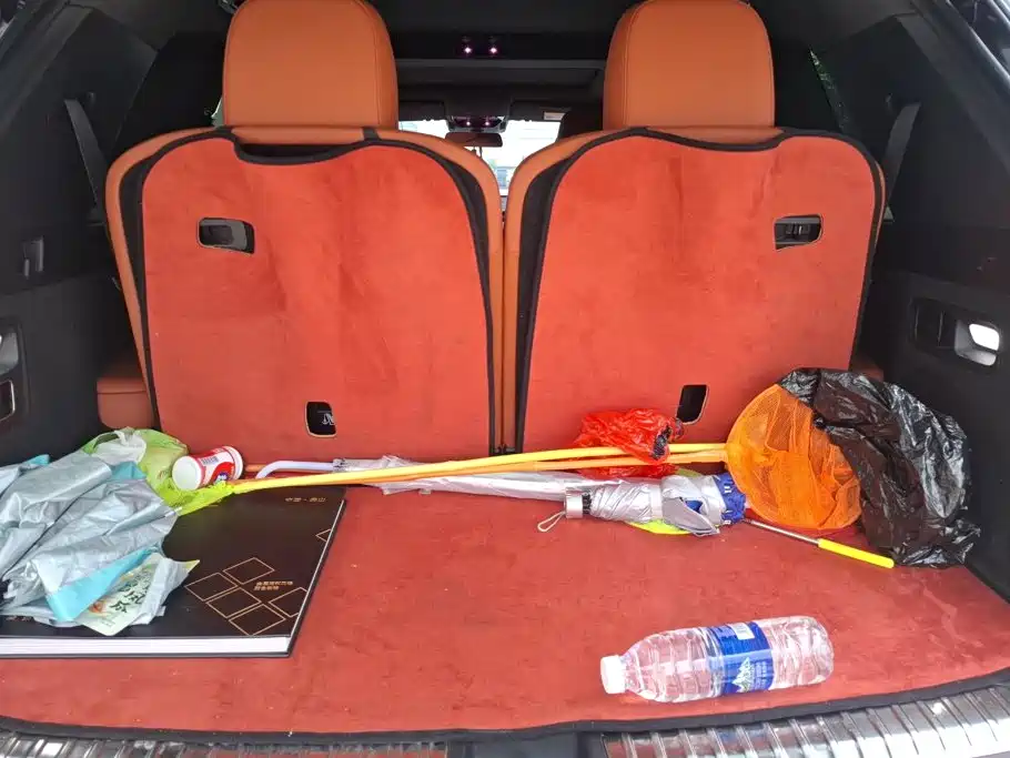 Li Auto Li L8 — миниатюра 4