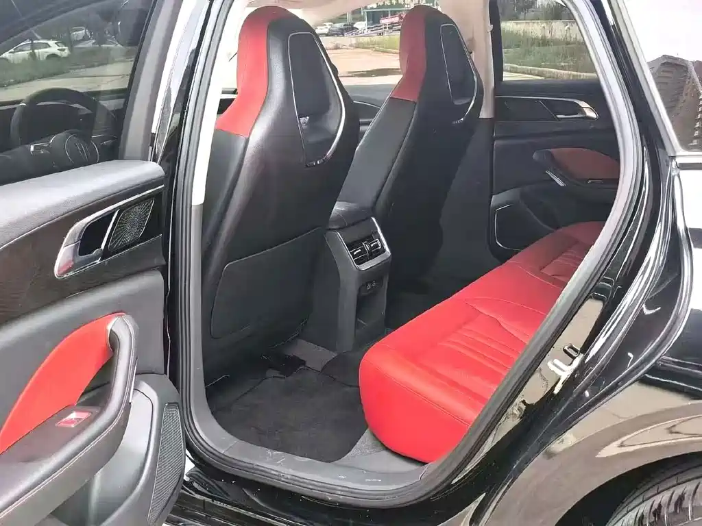 Hongqi Hongqi H6 — миниатюра 6