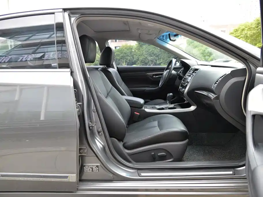 Nissan Teana — миниатюра 14