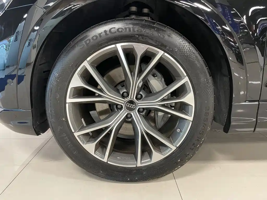 Audi Q8 — миниатюра 22