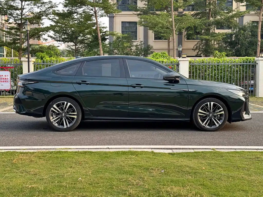 Chery Arrizo 8 — миниатюра 36