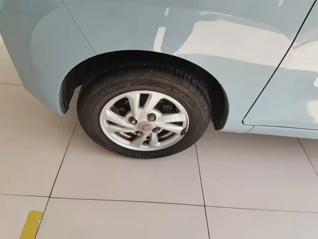 Wuling MINIEV — миниатюра 23