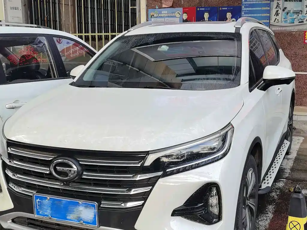 GAC Motor Trumpchi GS4
