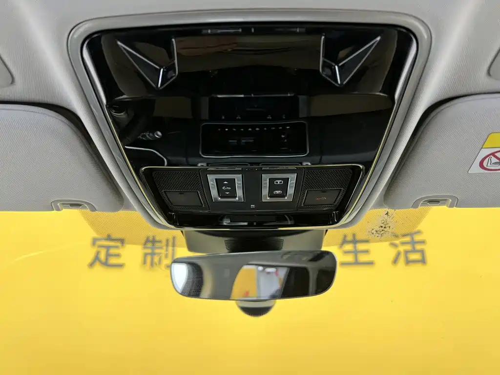 Land Rover Range Rover — миниатюра 43