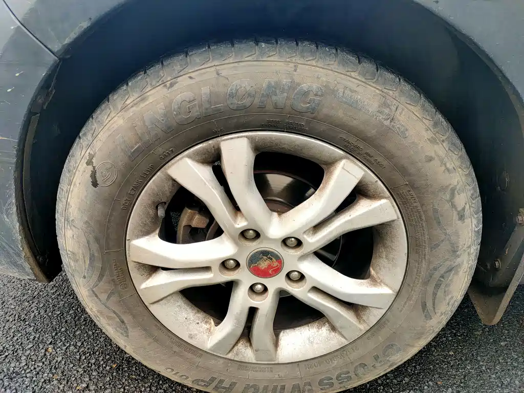 Dongfeng X3 2014 1.5L Premium