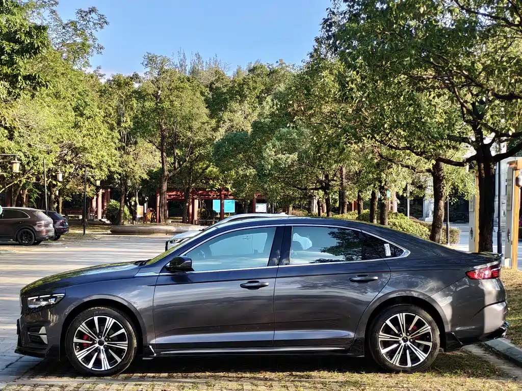 GEELY AUTOMOBILE XINGRUI