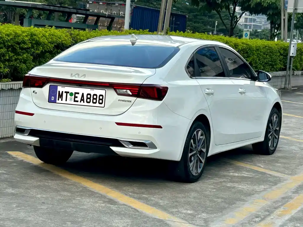 Kia K3 — миниатюра 4