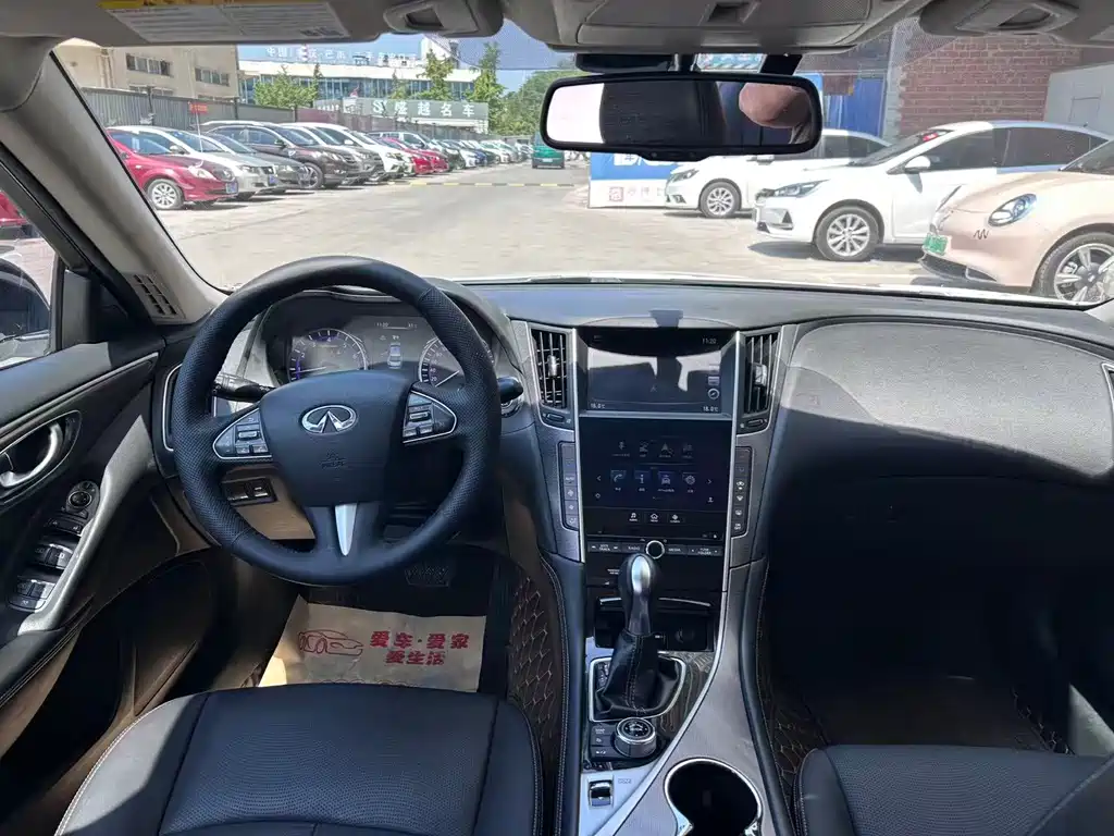 Infiniti Q50L — миниатюра 11