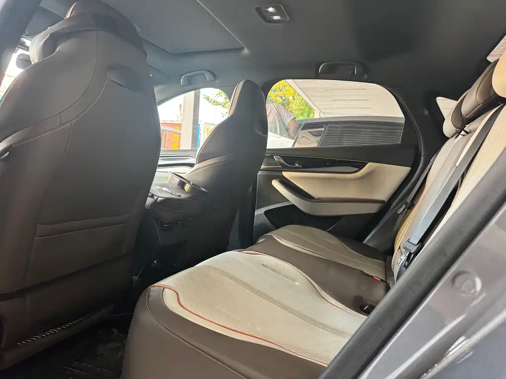 BYD Qin PLUS — миниатюра 8