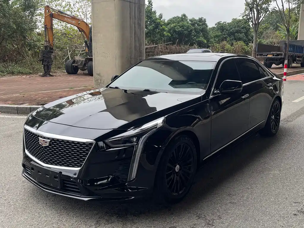 CADILLAC CT6