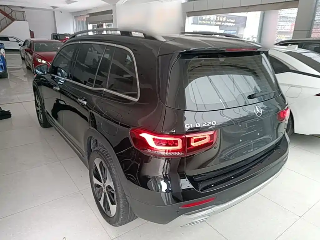 Mercedes-Benz GLB — миниатюра 5