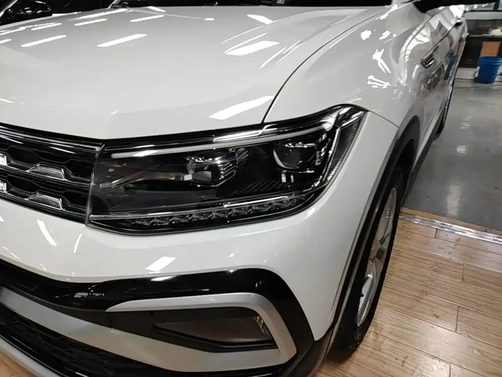 Volkswagen T-Cross — миниатюра 24