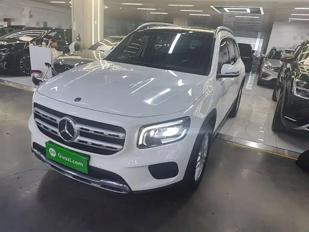Mercedes-Benz GLB — миниатюра 2