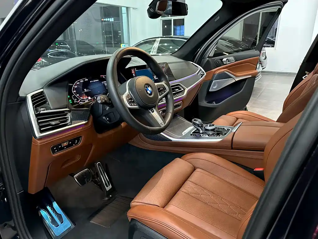 BMW X7 — миниатюра 6
