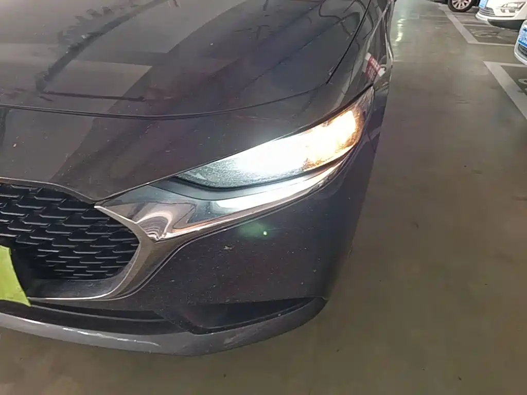 Mazda 3 Axela — миниатюра 24