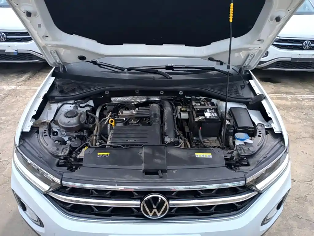 Volkswagen T-Roc — миниатюра 20