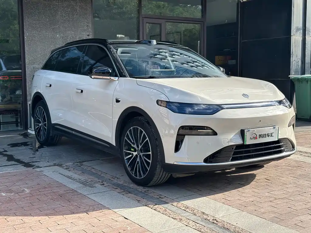 Leapmotor Leapmotor C11 — миниатюра 2