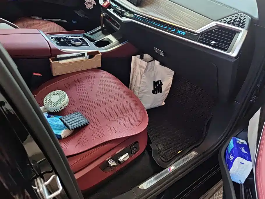 BMW X5 — миниатюра 7