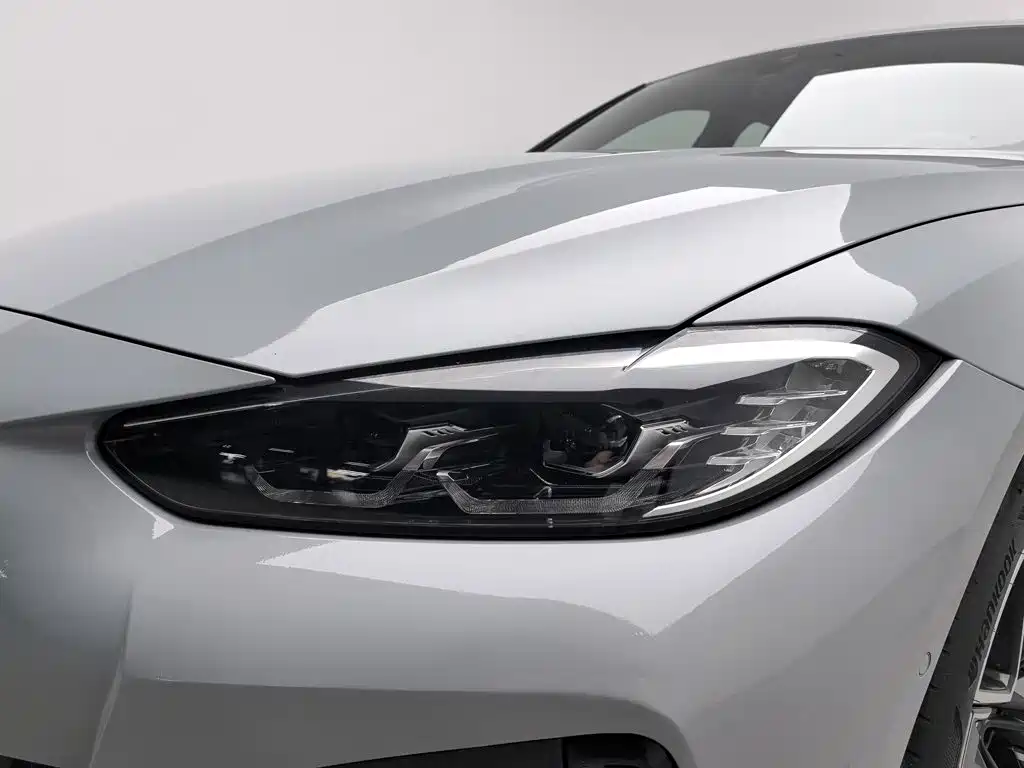 BMW i4 — миниатюра 7