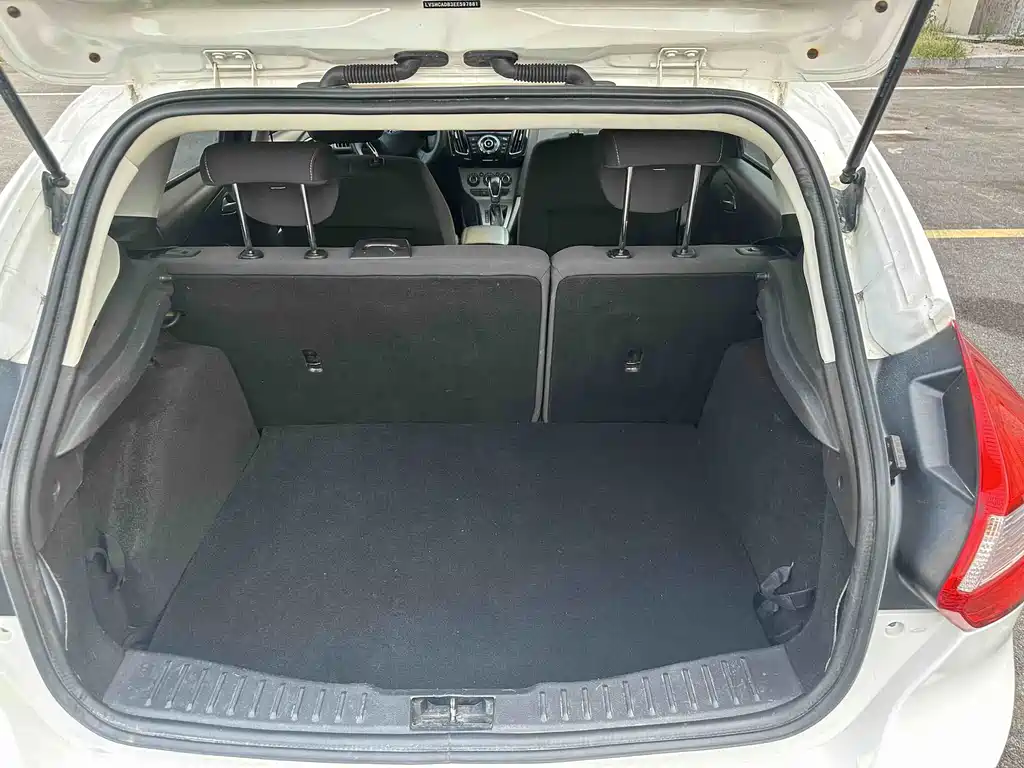 Ford Focus — миниатюра 13