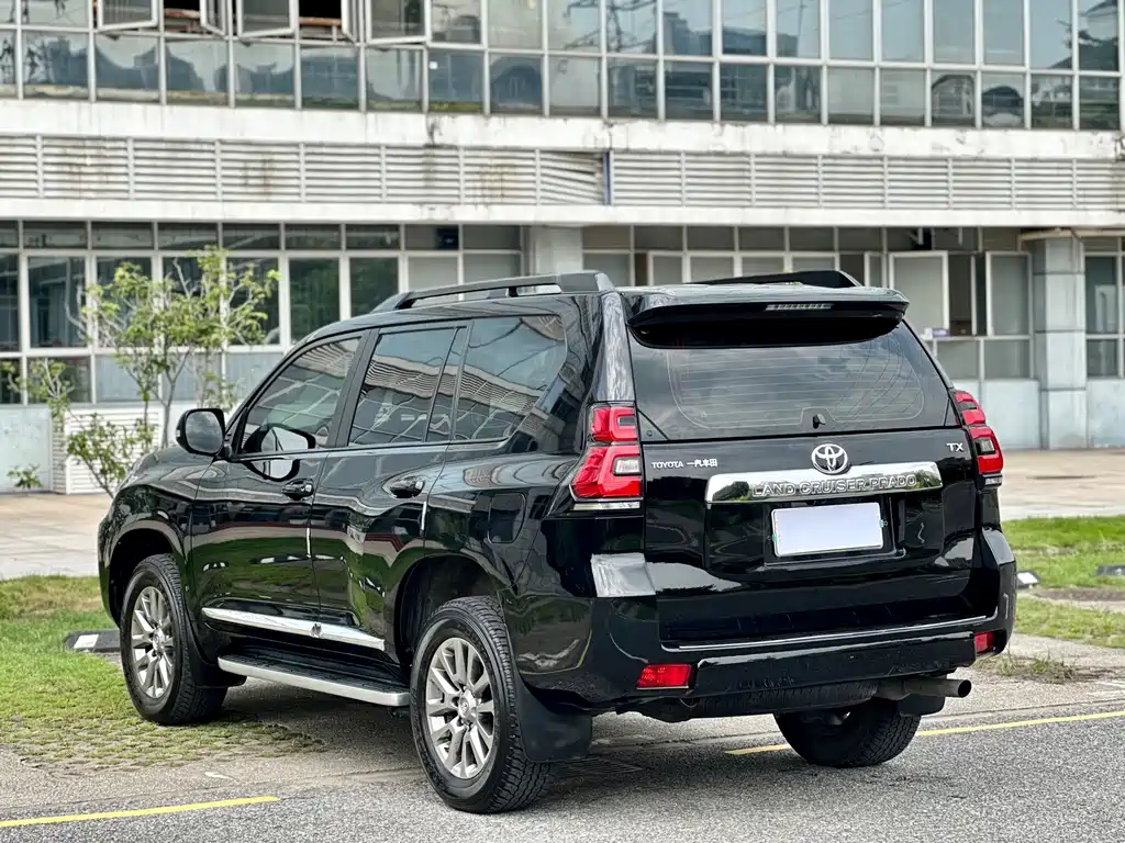 Toyota Prado — миниатюра 21