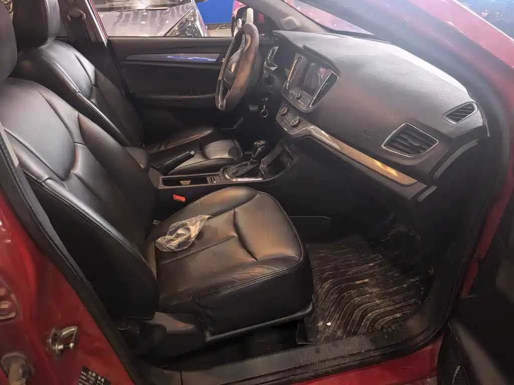 Roewe 360 — миниатюра 4