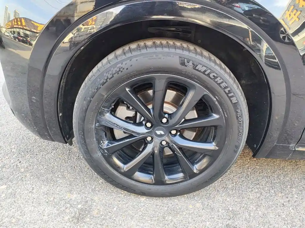 Li Auto Li ONE — миниатюра 23
