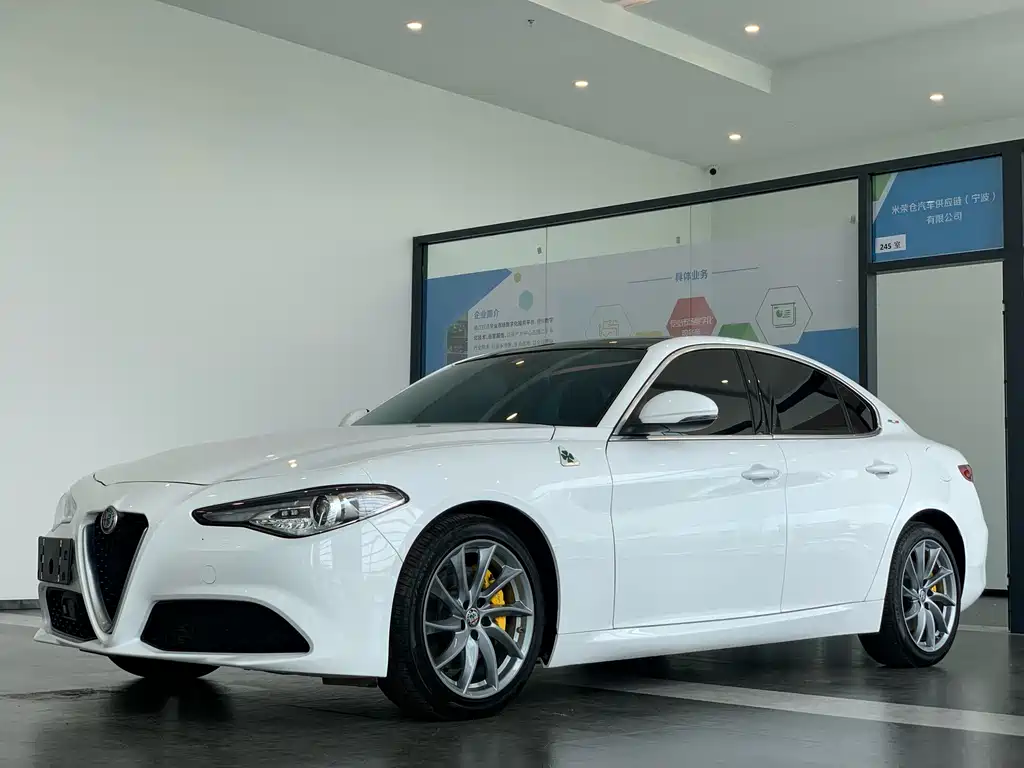 ALFA ROMEO GIULIA